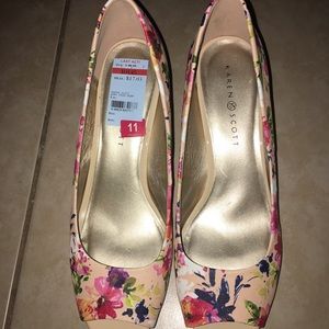 Brand new high heels never worn